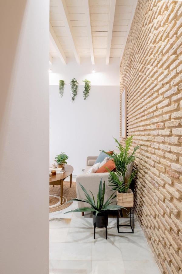 Home2Book Amelia'S Pottery, Triana Σεβίλλη Εξωτερικό φωτογραφία
